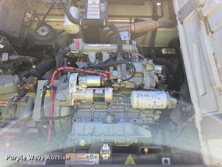 image for item DX1457 2007 Utility Trailer refrigerated van trailer