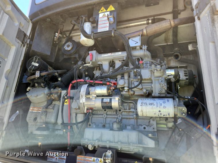 image for item DX1457 2007 Utility Trailer refrigerated van trailer