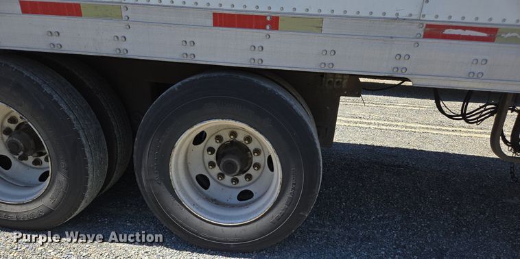 image for item DX1457 2007 Utility Trailer refrigerated van trailer