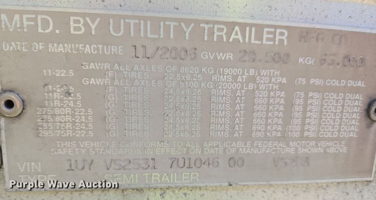 image for item DX1457 2007 Utility Trailer refrigerated van trailer