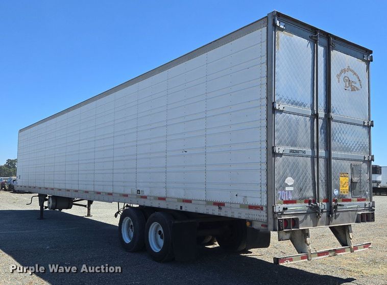 image for item DX1458 2007 Utility Trailer refrigerated van trailer