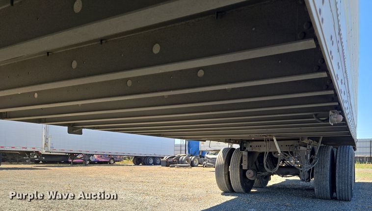 image for item DX1458 2007 Utility Trailer refrigerated van trailer