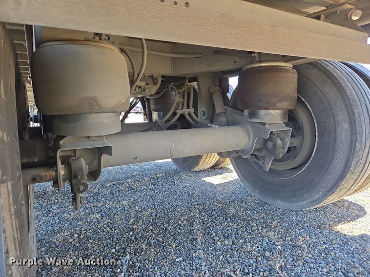 image for item DX1458 2007 Utility Trailer refrigerated van trailer