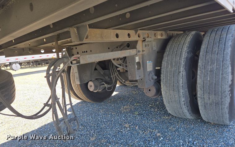 image for item DX1459 2007 Utility Trailer refrigerated van trailer