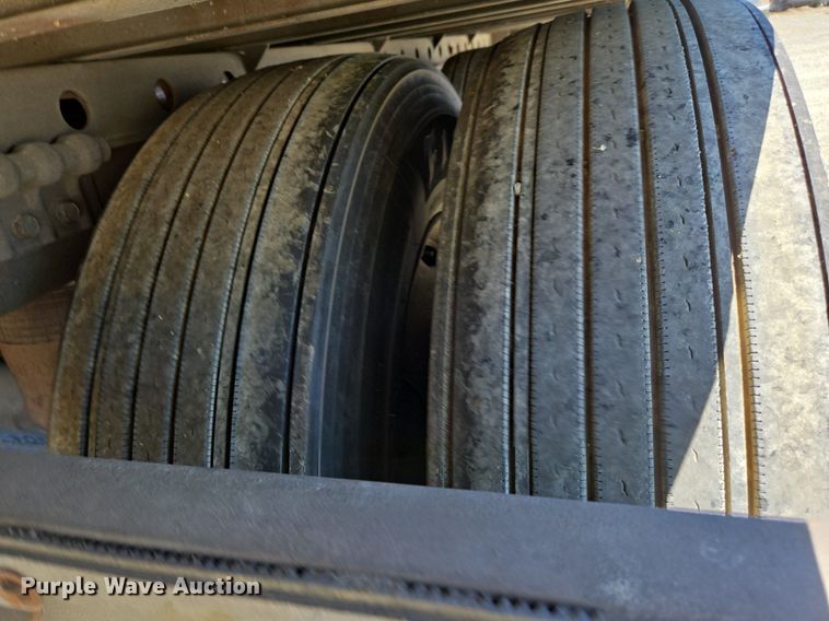 image for item DX1459 2007 Utility Trailer refrigerated van trailer