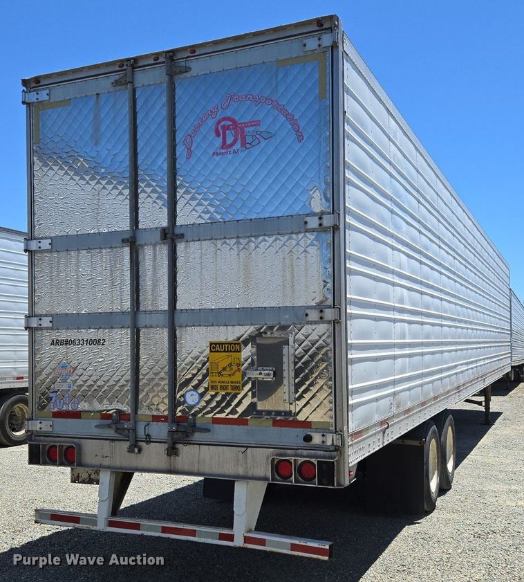 image for item DX1460 2007 Utility Trailer refrigerated van trailer