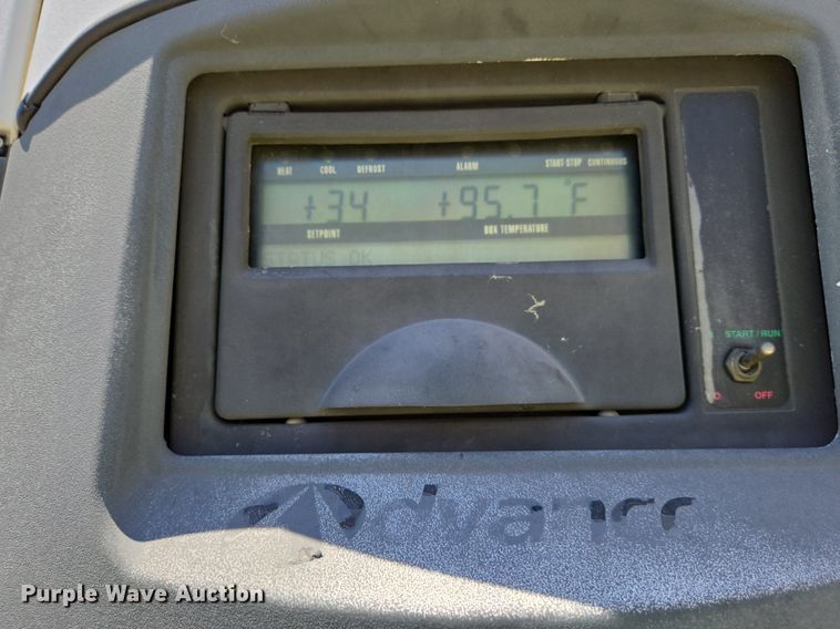 image for item DX1460 2007 Utility Trailer refrigerated van trailer