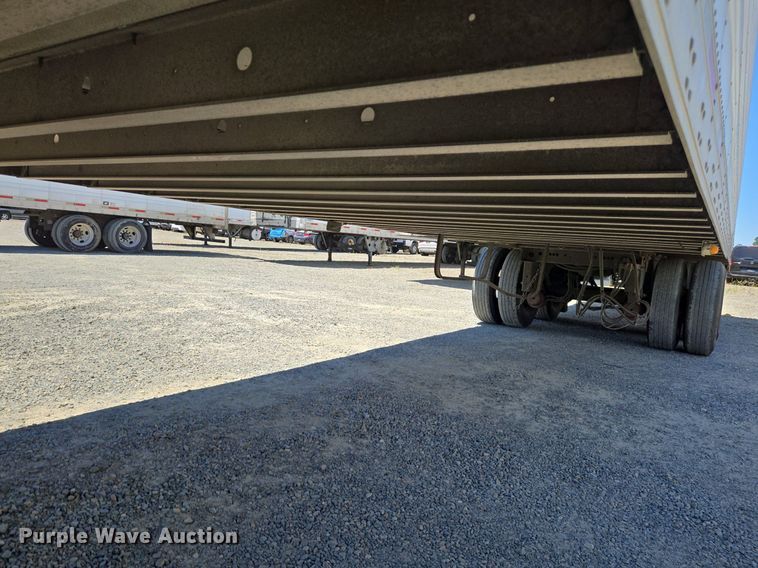 image for item DX1460 2007 Utility Trailer refrigerated van trailer