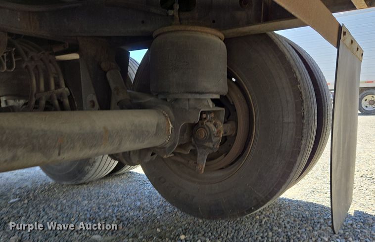 image for item DX1460 2007 Utility Trailer refrigerated van trailer