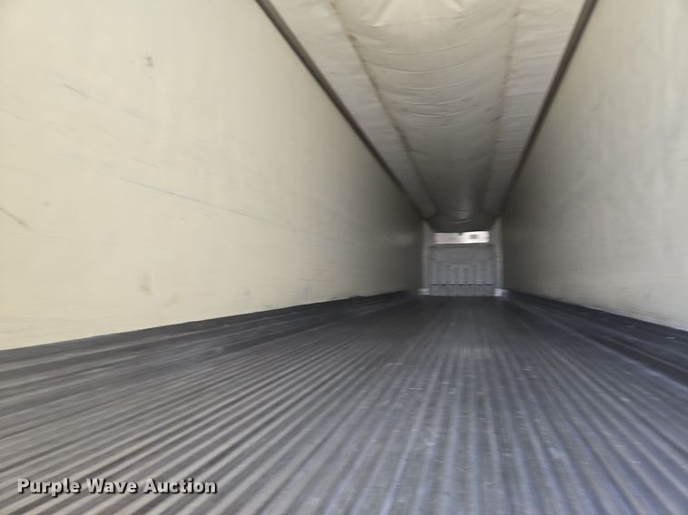 image for item DX1460 2007 Utility Trailer refrigerated van trailer