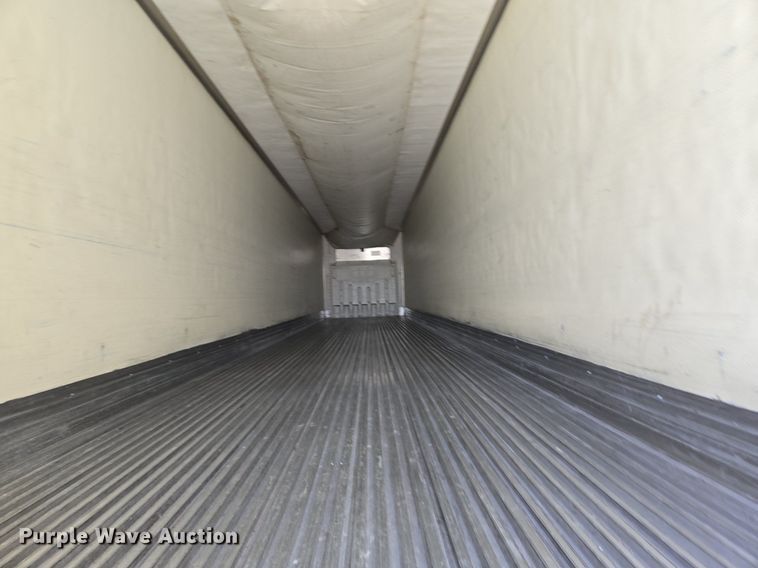 image for item DX1460 2007 Utility Trailer refrigerated van trailer
