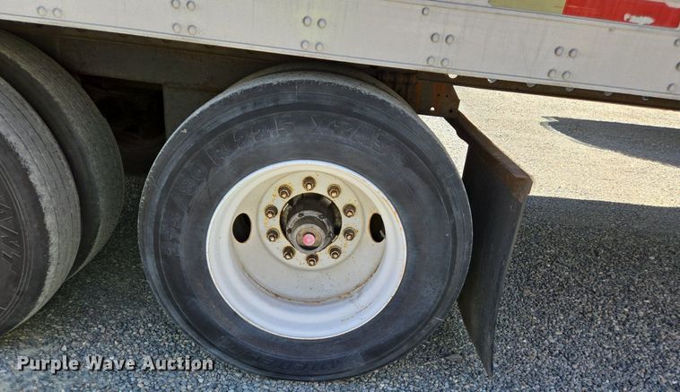 image for item DX1460 2007 Utility Trailer refrigerated van trailer