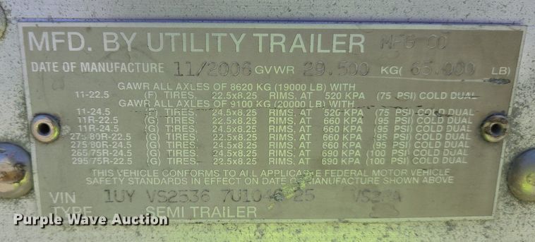 image for item DX1460 2007 Utility Trailer refrigerated van trailer