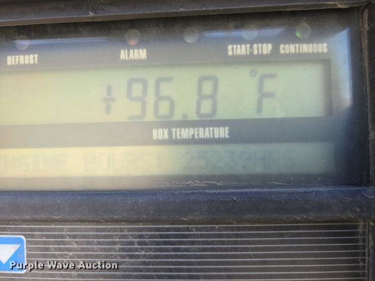 image for item DX1461 2007 Utility Trailer refrigerated van trailer