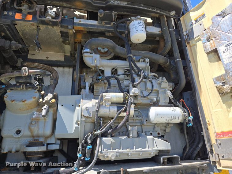 image for item DX1461 2007 Utility Trailer refrigerated van trailer