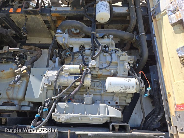 image for item DX1461 2007 Utility Trailer refrigerated van trailer