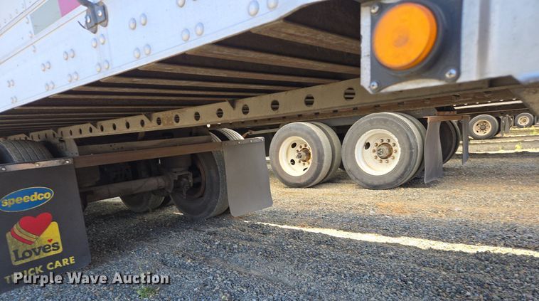 image for item DX1461 2007 Utility Trailer refrigerated van trailer