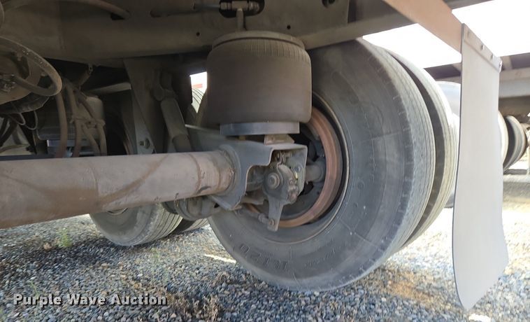 image for item DX1461 2007 Utility Trailer refrigerated van trailer