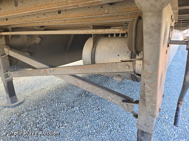 image for item DX1461 2007 Utility Trailer refrigerated van trailer