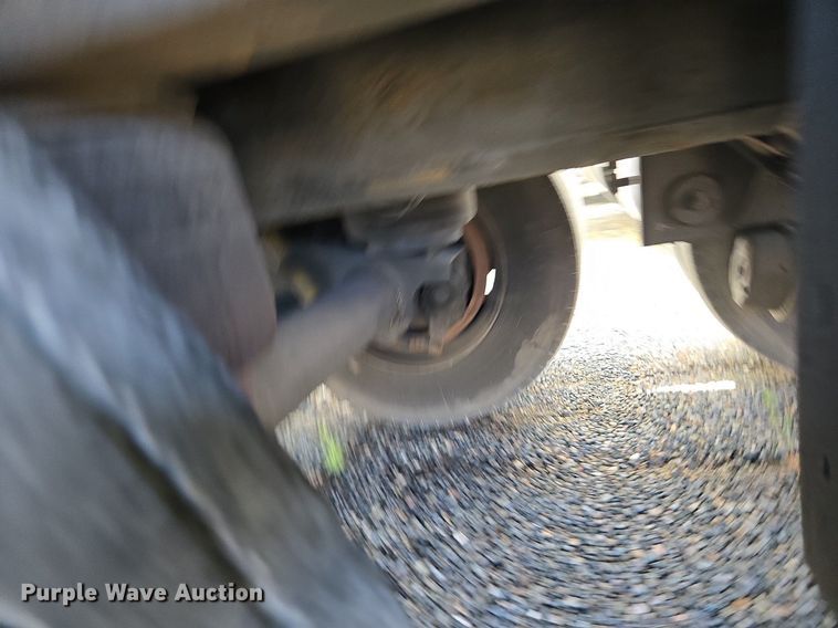 image for item DX1461 2007 Utility Trailer refrigerated van trailer