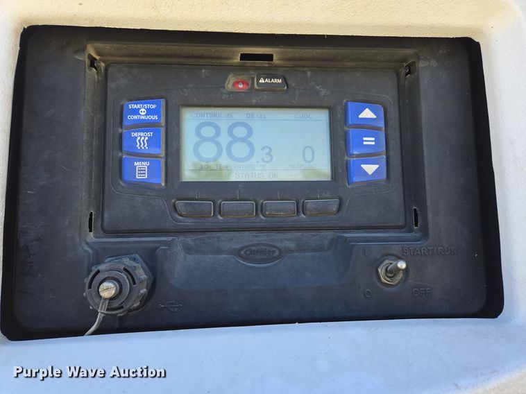 image for item DX1463 2007 Utility Trailer refrigerated van trailer