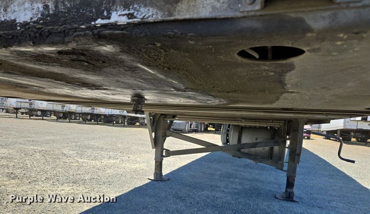 image for item DX1463 2007 Utility Trailer refrigerated van trailer