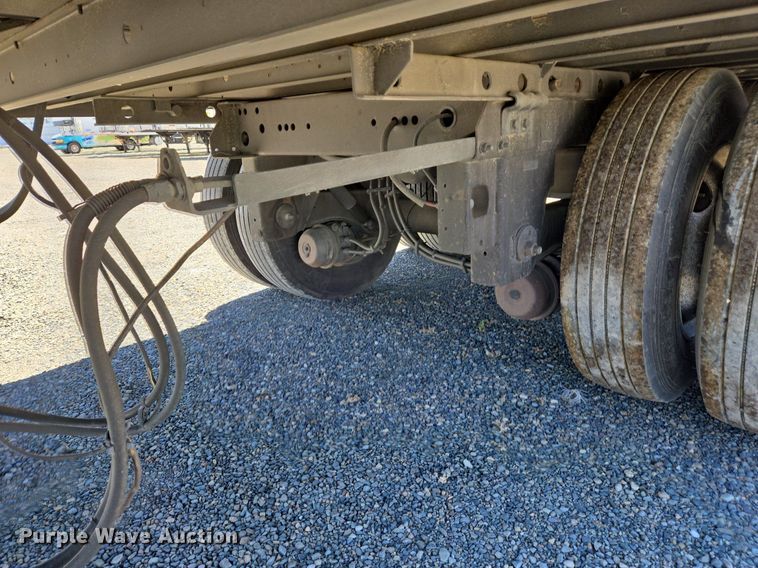 image for item DX1463 2007 Utility Trailer refrigerated van trailer