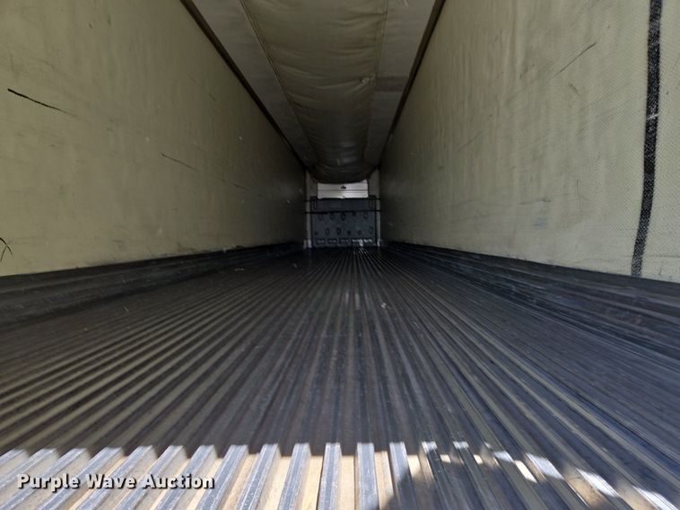 image for item DX1463 2007 Utility Trailer refrigerated van trailer