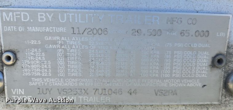 image for item DX1463 2007 Utility Trailer refrigerated van trailer