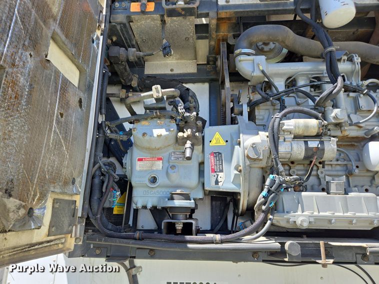 image for item DX1464 2007 Utility Trailer refrigerated van trailer 