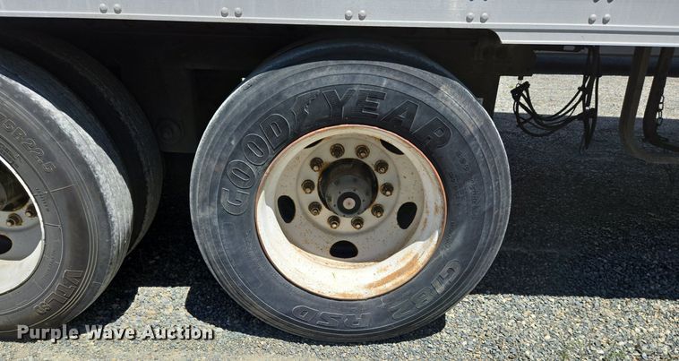 image for item DX1464 2007 Utility Trailer refrigerated van trailer 