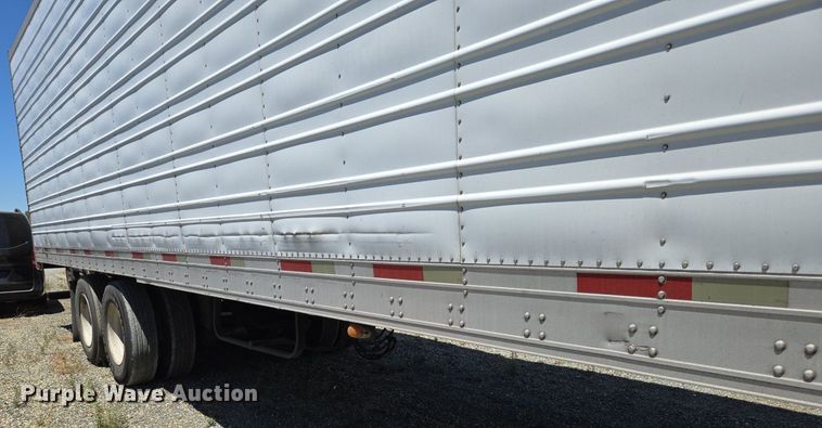 image for item DX1465 2007 Utility Trailer refrigerated van trailer