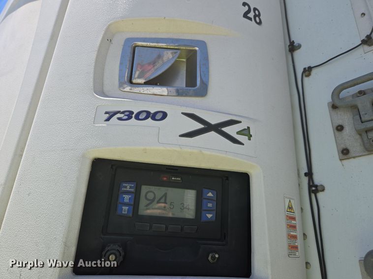 image for item DX1465 2007 Utility Trailer refrigerated van trailer