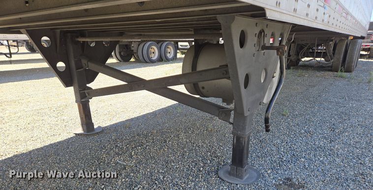 image for item DX1465 2007 Utility Trailer refrigerated van trailer