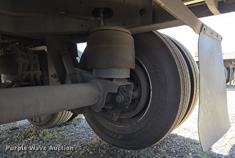 image for item DX1465 2007 Utility Trailer refrigerated van trailer