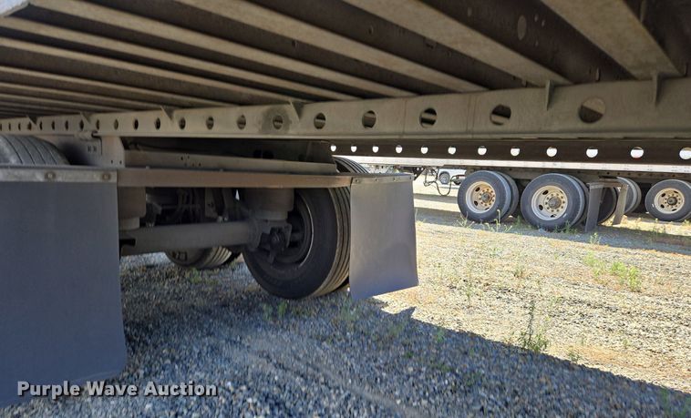 image for item DX1465 2007 Utility Trailer refrigerated van trailer