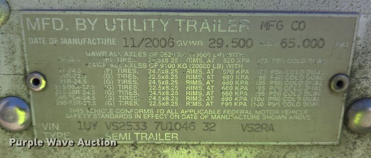 image for item DX1465 2007 Utility Trailer refrigerated van trailer