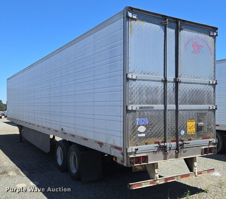 image for item DX1466 2007 Utility Trailer refrigerated van trailer