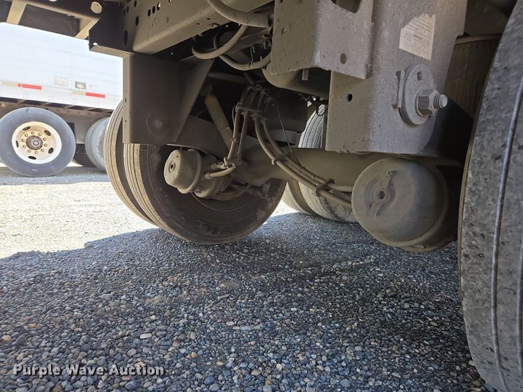 image for item DX1466 2007 Utility Trailer refrigerated van trailer