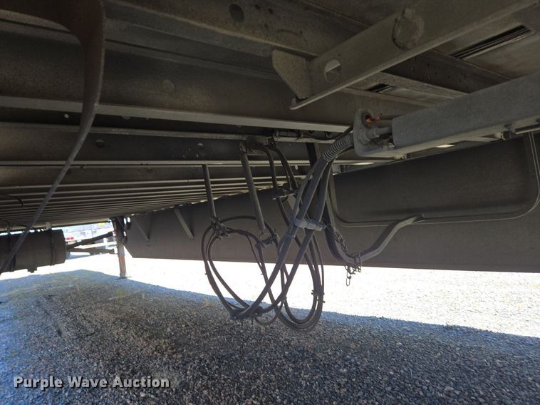 image for item DX1466 2007 Utility Trailer refrigerated van trailer