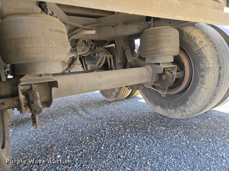 image for item DX1466 2007 Utility Trailer refrigerated van trailer