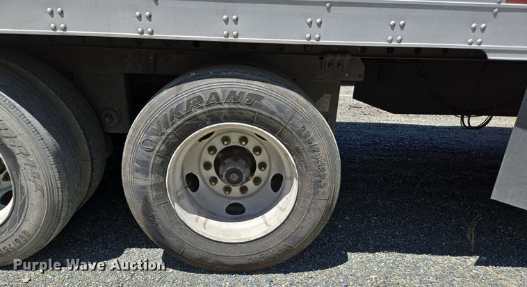 image for item DX1466 2007 Utility Trailer refrigerated van trailer