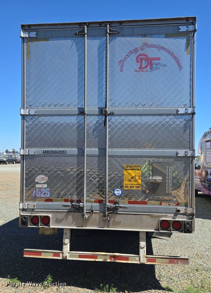 image for item DX1467 2007 Utility Trailer refrigerated van trailer 