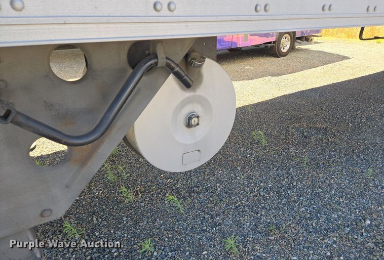 image for item DX1467 2007 Utility Trailer refrigerated van trailer 