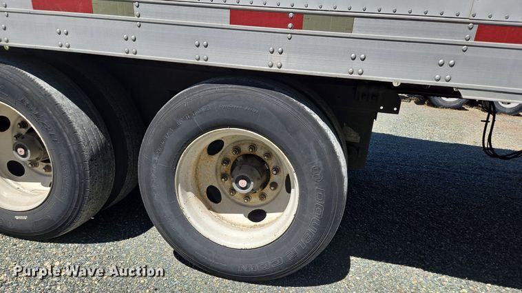 image for item DX1467 2007 Utility Trailer refrigerated van trailer 