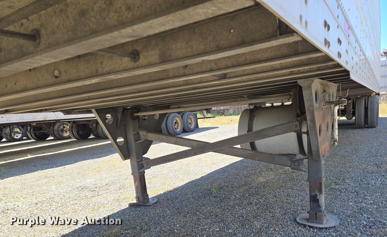 image for item DX1468 2007 Utility Trailer refrigerated van trailer