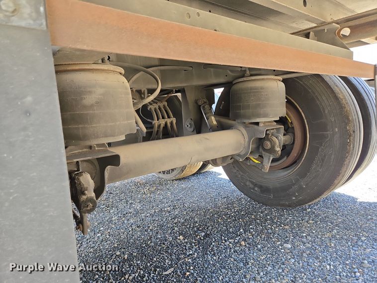 image for item DX1468 2007 Utility Trailer refrigerated van trailer