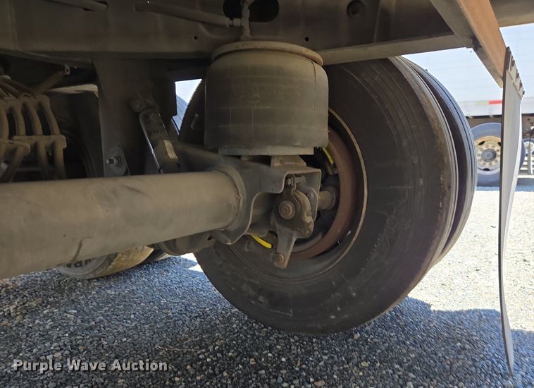 image for item DX1468 2007 Utility Trailer refrigerated van trailer