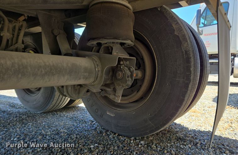 image for item DX1469 2007 Utility Trailer refrigerated van trailer