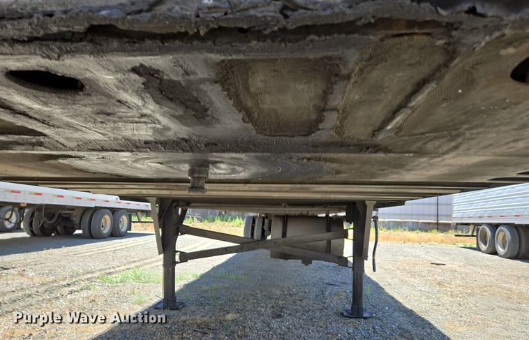 image for item DX1470 2007 Utility Trailer refrigerated van trailer